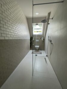 Dusche OG