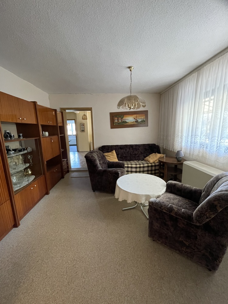 Wohnzimmer 2 (EG)