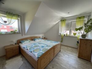 Schlafzimmer OG