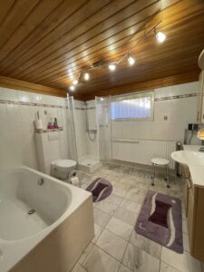 Bad/ WC