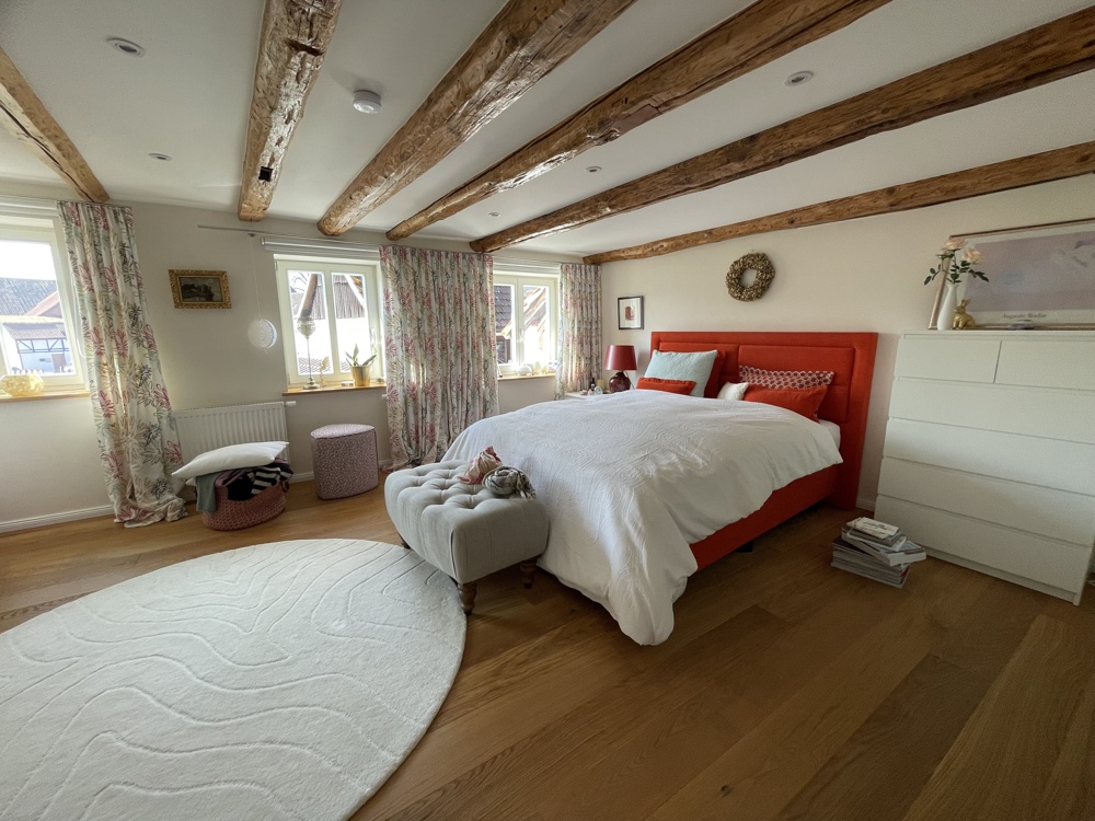 Schlafzimmer OG